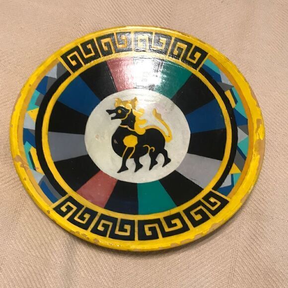 Vintage Ceramic Shallow Dish with Horse and Greek Key Design. Vintage Pottery - Picture 3 of 7